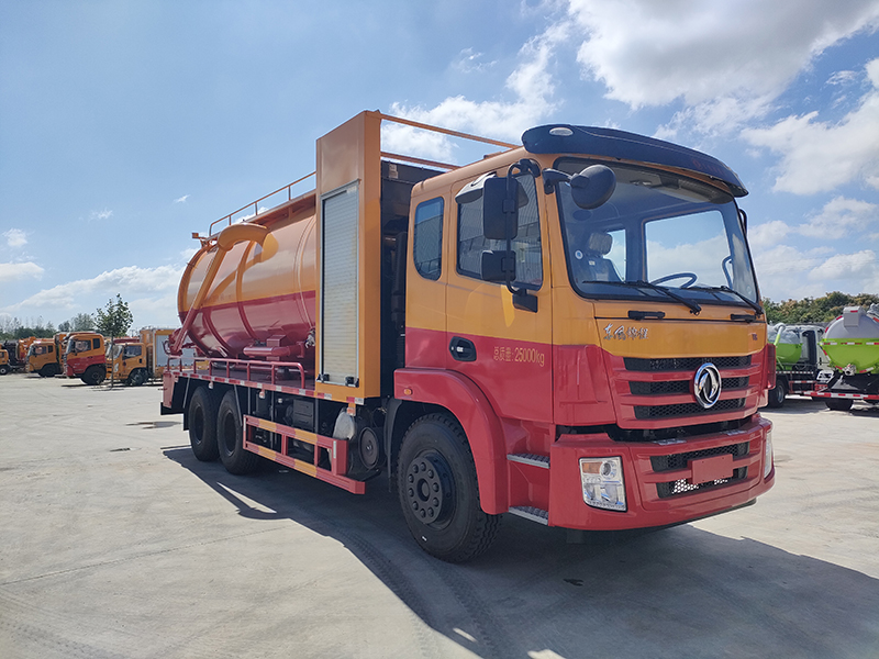 東風(fēng)錦程22方清洗吸污車